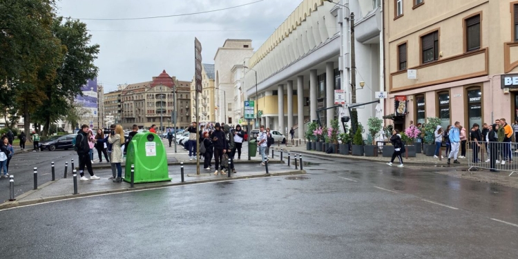 UPDATE A fost o alarmă falsă! UPDATE Alertă cu bombă în centrul Timișoarei! Un liceu a fost evacuat