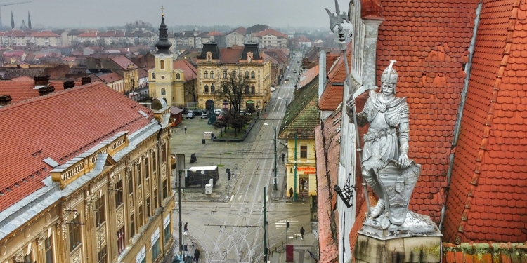 Proprietarii de clădiri istorice, informați de Primăria Timișoara cum pot primi bani pentru reabilitare