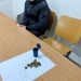 Un tânăr de 20 de ani a fost reținut după ce a fost prins cu marijuana în buzunar