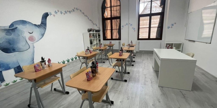 Școala „Episcop Ioan Mețianu”, organizată sub egida universității „Aurel Vlaicu”, își deschide porțile!