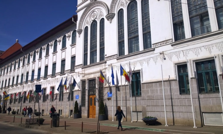 Primăria Timișoara a câștigat în instanță împotriva deciziei de suspendare a organigramei în vigoare
