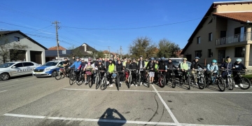 Făgetul a pedalat și a reciclat! Acțiune organizată de Săptămâna Europeană a Sportului