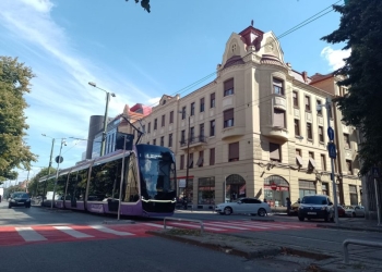 Gata cu semafoarele în Timișoara. Primarul orașului a demontat 23, mai urmează încă o sută