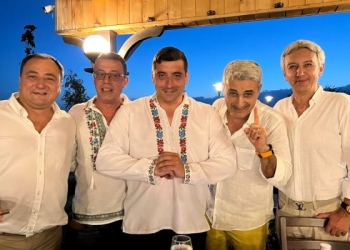 Robert Turcescu acuză Societatea Timișoara de extremism! Acesta a reacționat după retragerea unui premiu acordat de Societatea Timișoara: „Noaptea minții!”