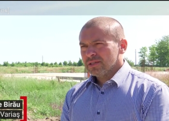Primarul comunei Variaș:  ”Văd oameni cu lacrimi în ochi.  N-am crezut că o să trăiesc asta în 2022”