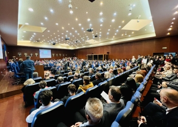 Universitatea „Aurel Vlaicu” din Arad a dat startul noului an academic!