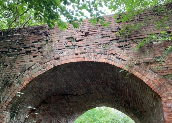 Atenție, șoferi! Podul de la Tapia, închis circulației pentru că este prea degradat