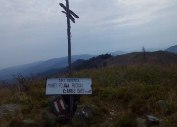 Hai și tu! Se vopsește marcajul spre cel mai înalt vârf din Timiș