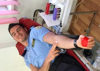 Zeci de polițiști de la Penitenciarul Timișoara au donat sânge