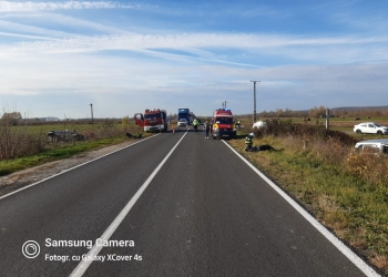 FOTO VIDEO Accident grav în Timiș! Au intervenit 2 elicoptere SMURD, 5 persoane au fost rănite