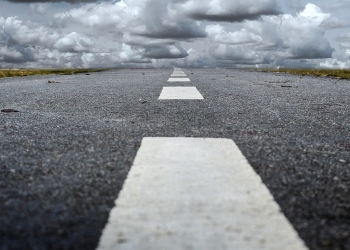 În sfârșit! Se caută constructor pentru lărgirea drumului spre A1 prin Giarmata