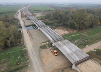 Jale pe șantierul centurii de sud a Timișoarei. Unele sectoare au rămas abandonate