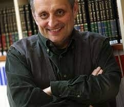 Scriitorul Daniel Vighi, fondator al Societății Timișoara și Ariergarda, precum și susținător al lui Dominic Fritz în campania electorală 2020, va primi distincția de Cetățean de Onoare al Timișoarei