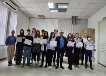 Elevii de 10 din Timiș, premii în bani de la Ministerul Educației