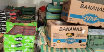 În loc să ajungă la gunoi, legumele și fructele prea coapte din Piața de Gros vor fi folosite de cantinele sociale