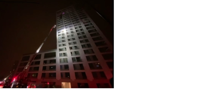 UPDATE O sută de persoane evacuate dintr-un bloc din Timișoara! A pornit alarma de incendiu! Zeci de pompieri intervin