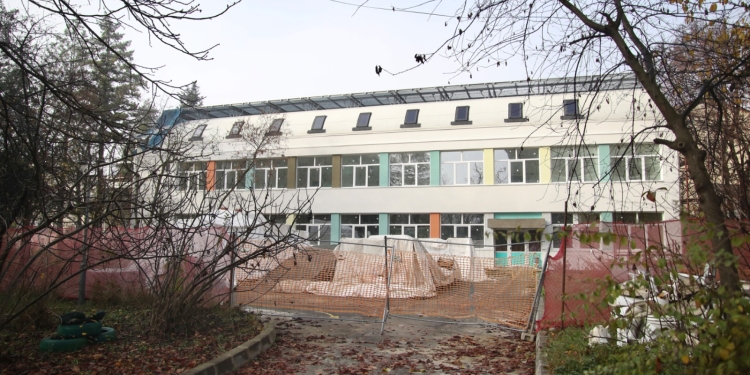 Avansează lucrările de modernizare la Liceul Special „Iris” din Timișoara