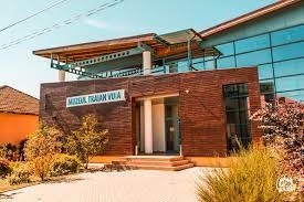 Comuna Traian Vuia devine și mai atractivă turistic! Se fac piste de biciclete