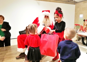 Viața copiilor născuți prea devreme, celebrată la „Crăciunul Prematurilor” din Timișoara