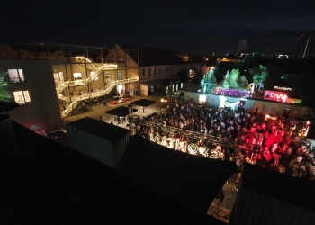 S-a deschis FABERLAND, festivalul alternativ de Crăciun
