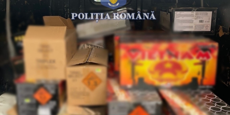 Percheziții în Timiș! O tonă de materiale pirotehnice, confiscate
