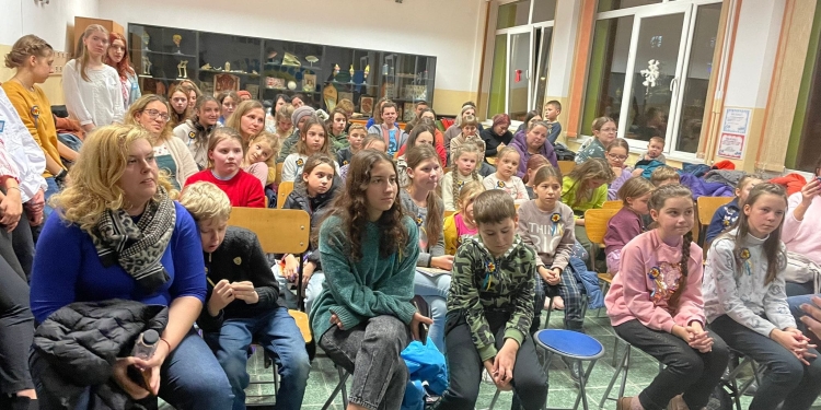 Curs de inițiere în limba română pentru copiii din Ucraina stabiliți la Timișoara