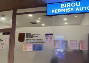 Se lucrează în weekend la Permise și Înmatriculări