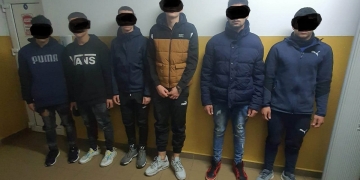 Spărgători de mașini, minori, reținuți de polițiștii locali din Timișoara