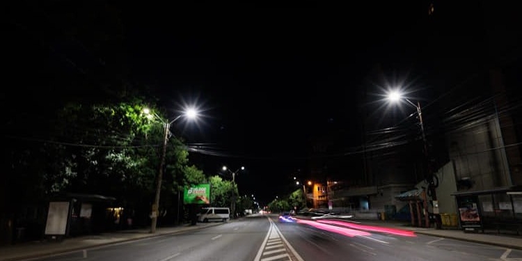 Gata cu bezna! Iluminat cu leduri pe zeci de străzi din Timișoara