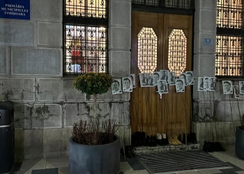 Moș Nicolae a umplut ghetele primarului și viceprimarului Timișoarei! Cu nuiele