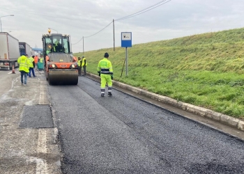 Atenție, șoferi! Mai multe drumuri din zona de vest, în reparații