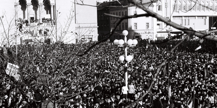 16 Decembrie 1989, la Timișoara începe Revoluția Română