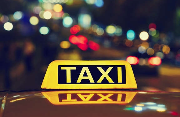 Primăria Timișoara îi cheamă pe taximetriști la sediul instituției cu o grămadă de acte