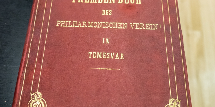 Cartea de Aur a Filarmonicii Banatul Timișoara, restaurată