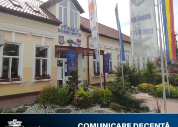 Locuitorii din Dumbrăvița, amenințați de primărie că vor fi blocați pe Facebook dacă folosesc „expresii jignitoare”