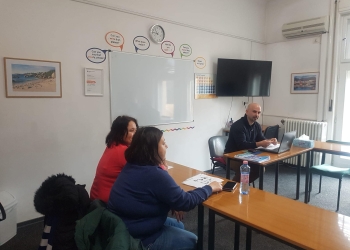 Pentru a putea vorbi cu turiștii străini, angajați ai STPT învață limba engleză