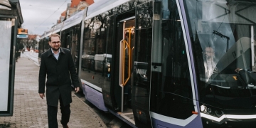 Primarul Fritz: Vin 75 milioane euro pentru înnoirea flotei de transport în comun