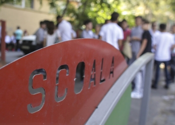 Prefectul de Timiș: Numărul de infracțiuni în școli este îngrijorător de mare