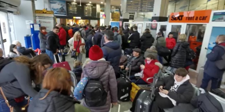 Ceața deviază mai multe zboruri care urmau să aterizeze pe aeroportul din Timișoara!