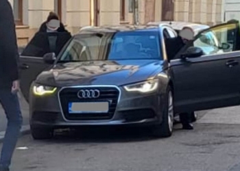 TIMIȘOARA A trecut cu mașina peste un polițist local și a vrut să scape basma curată! A fost imediat găsit