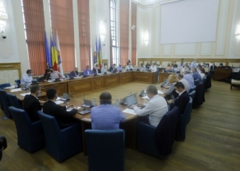 Mii de elevi din Timișoara au burse sociale școlare mai mari!