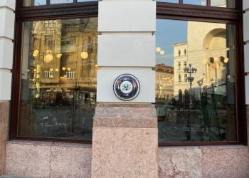 12 defibrilatoare automate vor fi amplasate în zonele aglomerate din Timișoara