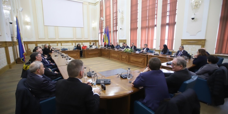 Primarul Fritz, întâlnire cu delegații din 5 orașe cu care Timișoara este înfrățită