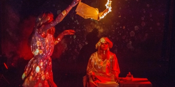 „Teatrul cetății” continuă! Timișorenii, invitați la spectacolul „Eréndira&bună-sa/replayed”