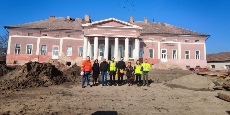 Lucrările de reabilitare a conacului Mocioni, în grafic