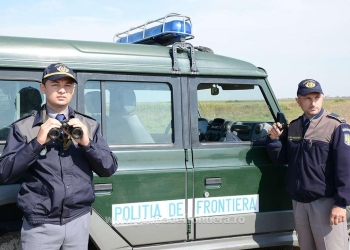 11 migranți, opriți din tentativa de a trece ilegal frontiera din Timiș în Serbia