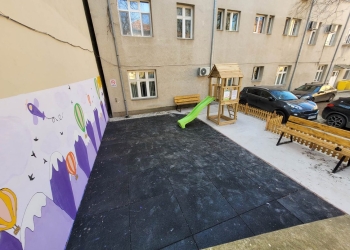 Locul de joacă de la Clinica II Pediatrie a Spitalului Județean Timișoara, reabilitat de suporteri FOTO