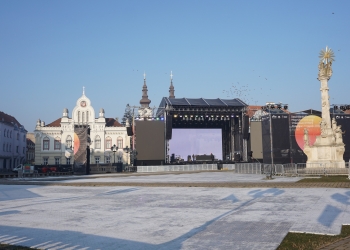 Piața Unirii, pregătită pentru spectacolele din deschiderea TM2023. Sunt așteptați 16.000 de oameni
