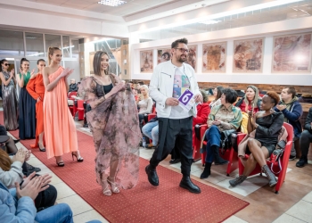 Prezentare internațională de modă, la Universitatea „Aurel Vlaicu” din Arad
