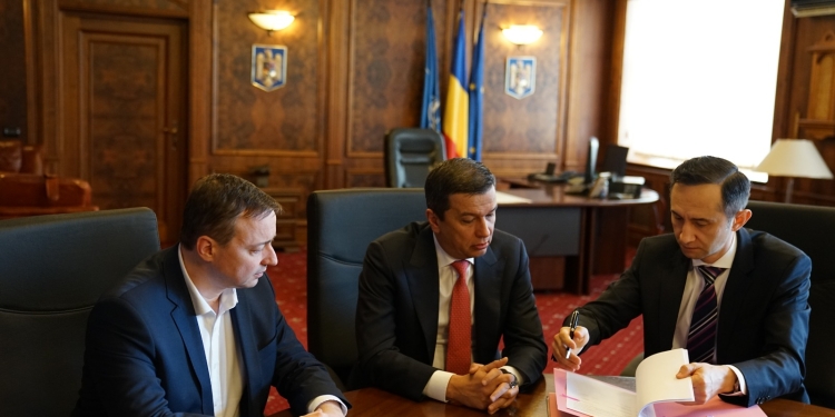 Protocol între CJ Timiș și CNAIR privind realizarea noului drum expres pentru conectarea aeroportului cu autostrada A1